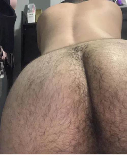I need some older dick! 😈 (28)