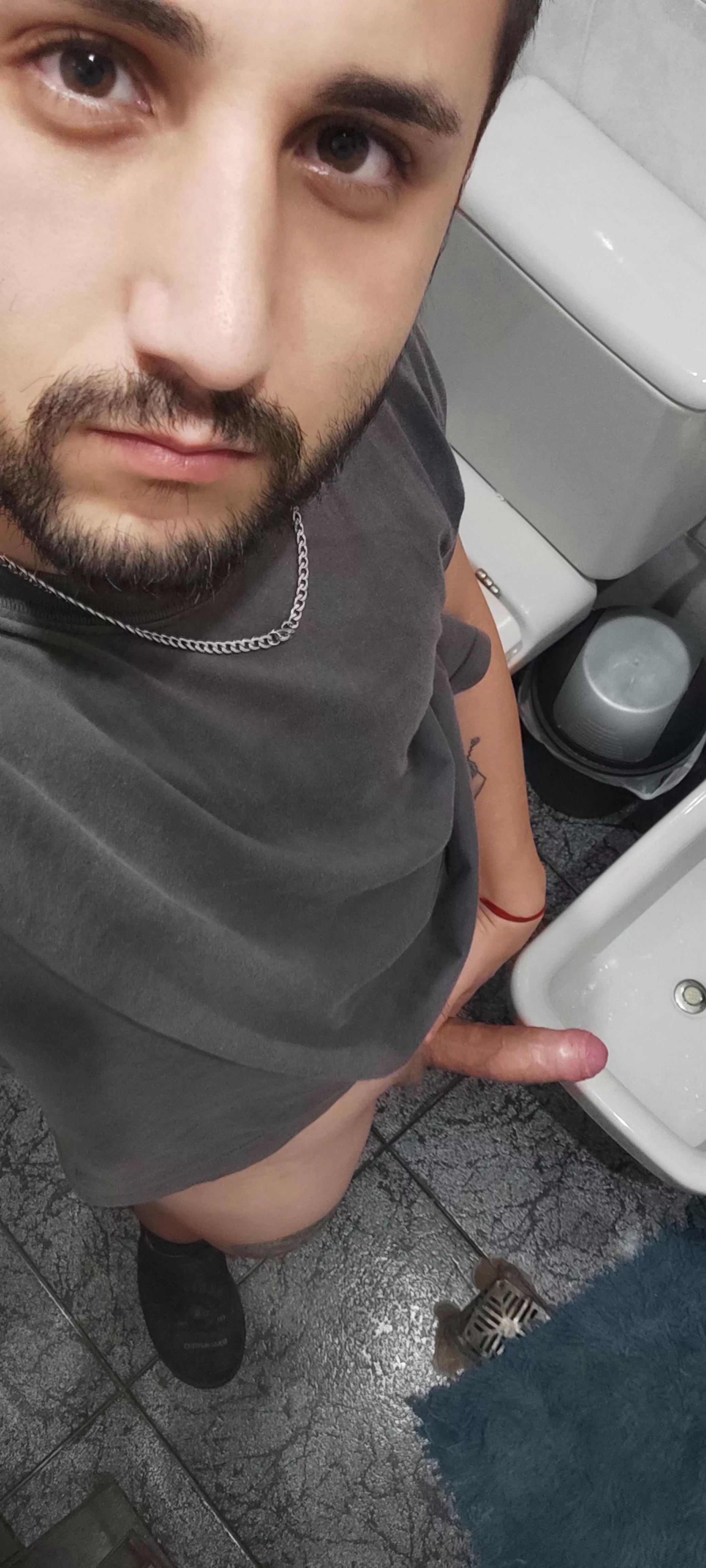 I need someone to milk me 🍆💦💦