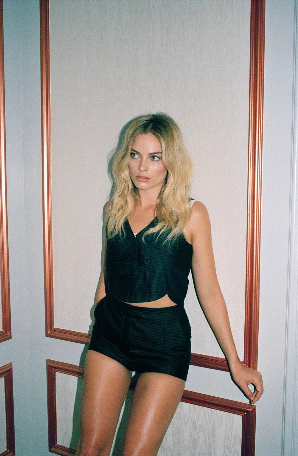 I need to make love with a bud for Margot Robbie… I need to make love with a bud for Margot Robbie…