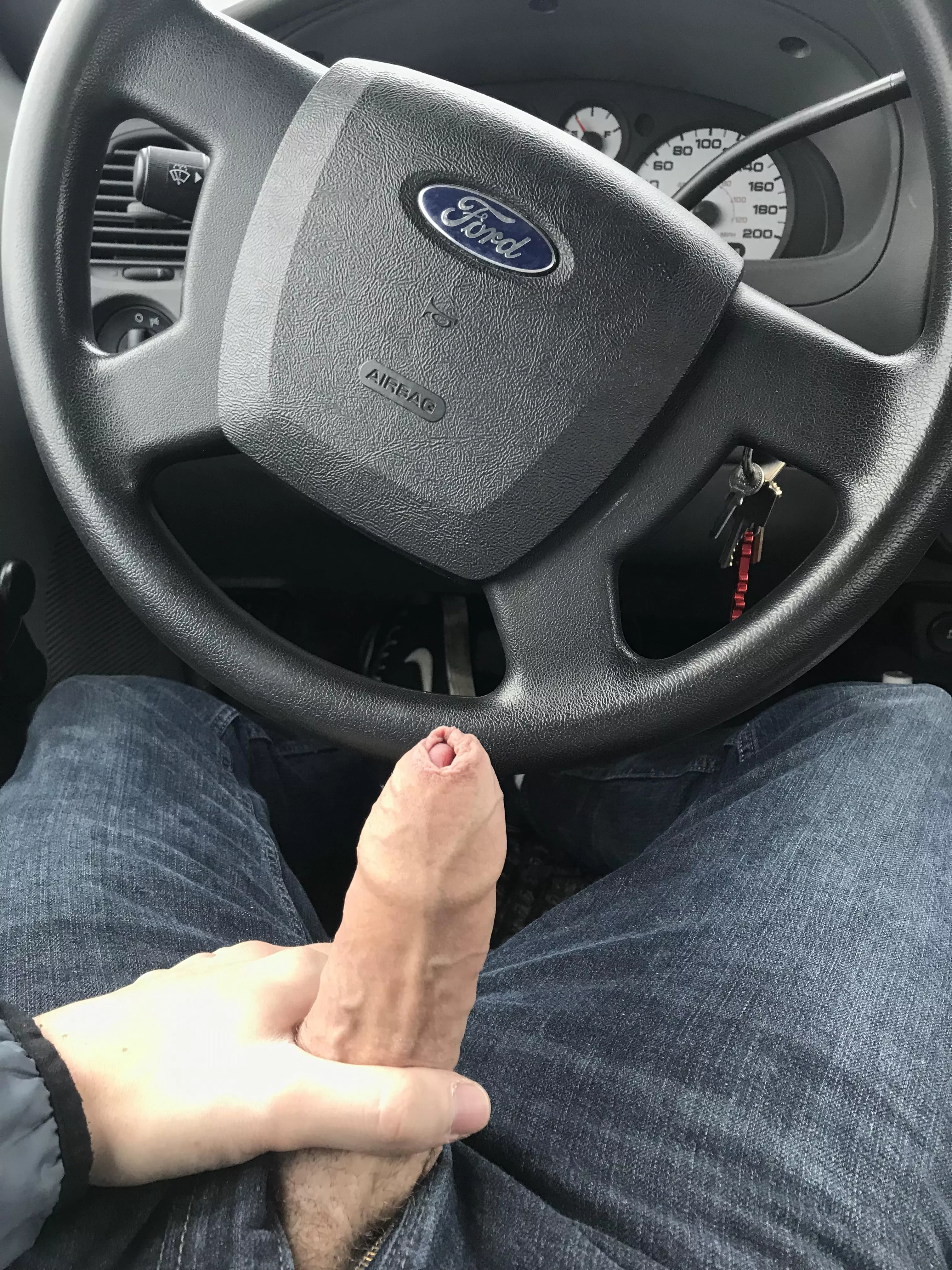 I never get any love here :( let’s try once more ❤️