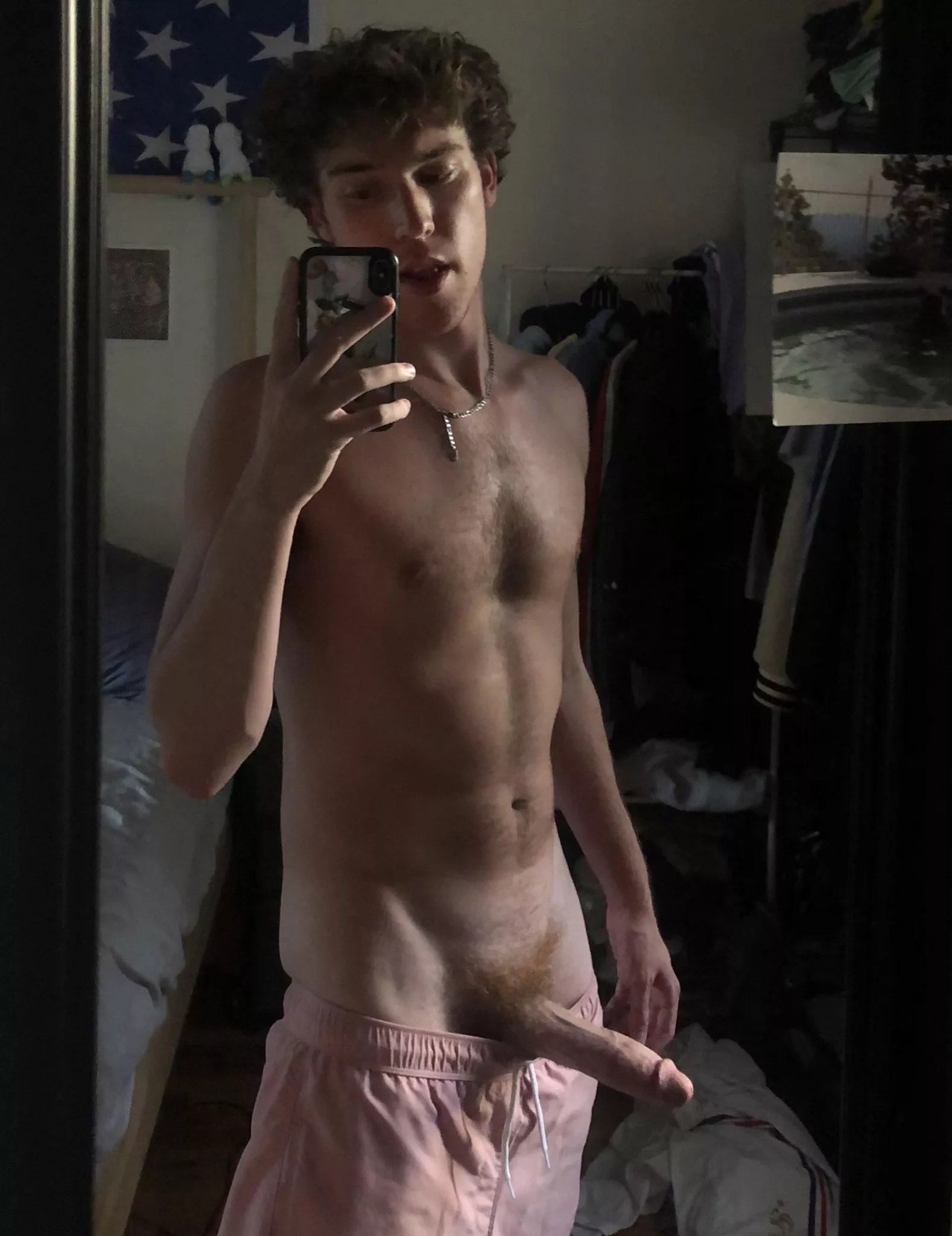 i post my dick on the internet for attention :)