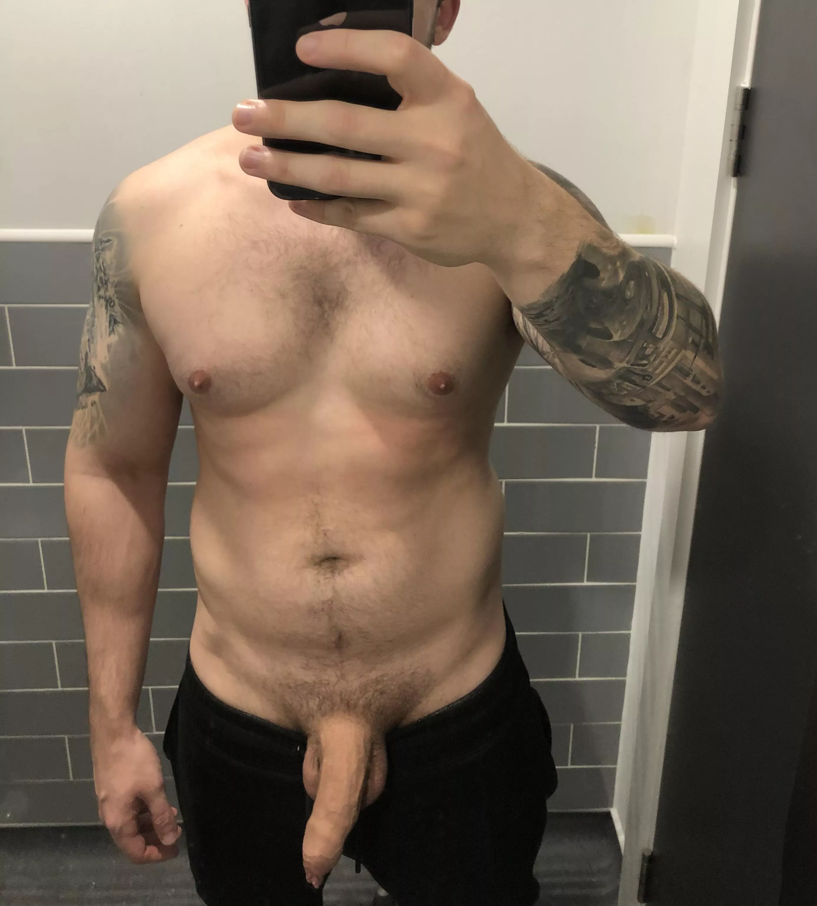 I post my softie sometimes too 😏