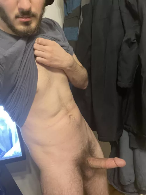 I probably shouldn’t be posting my nudes at work, but here we are