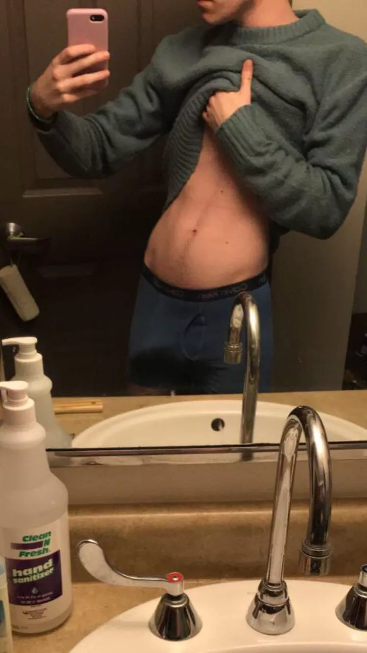 I really like how I look here