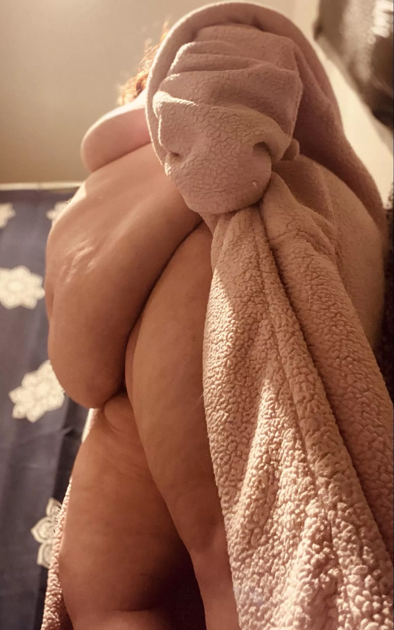 I run on food and orgasms 😉