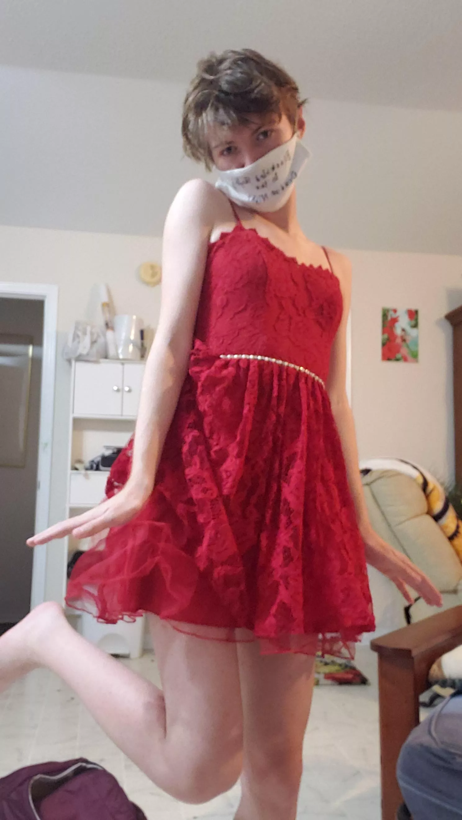 I saw you guys liked the black dress. I have two dresses