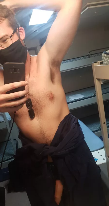 I secretly love dirty talking strangers on the internet 🙈🙈