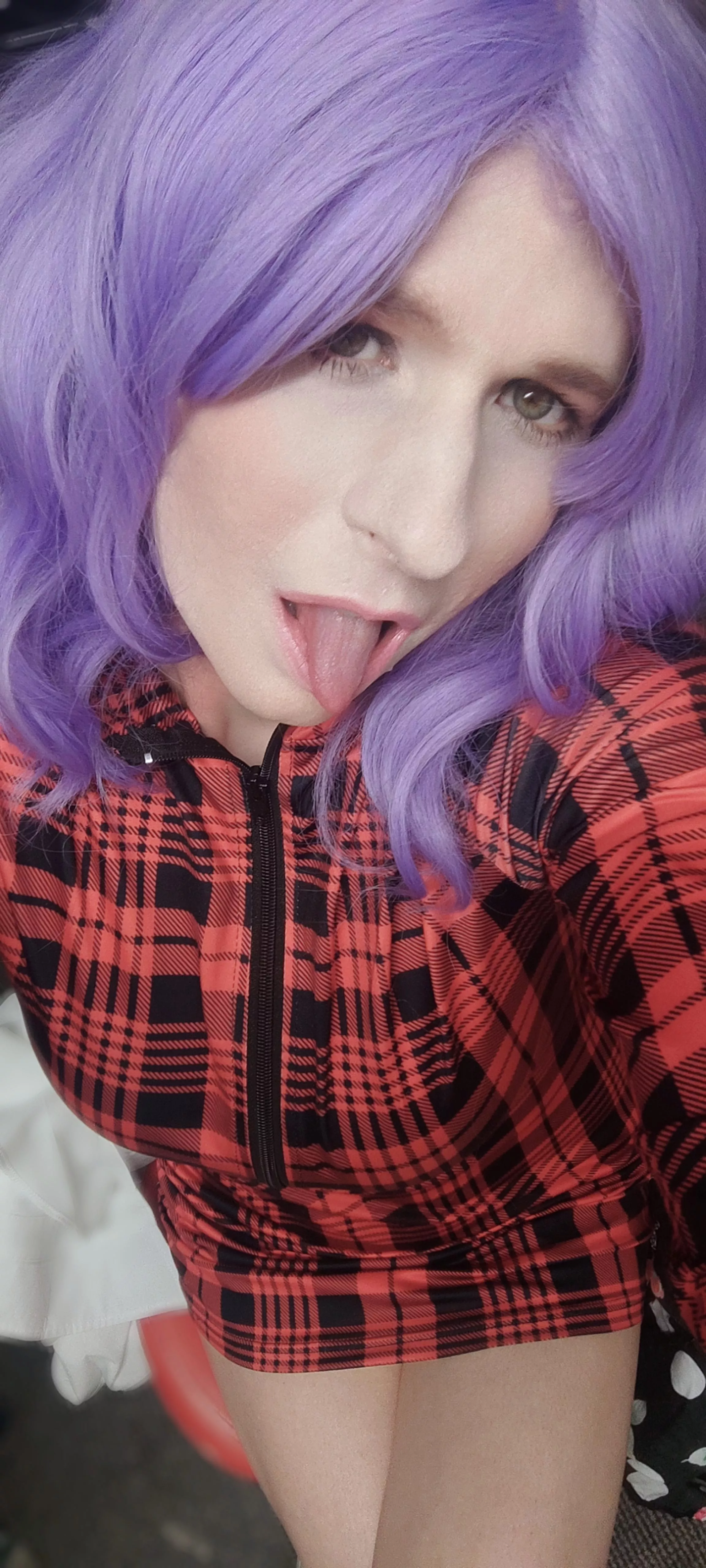 I seen you move like Elvis set on fire the search of meaning is killing me🎵🎶🎶