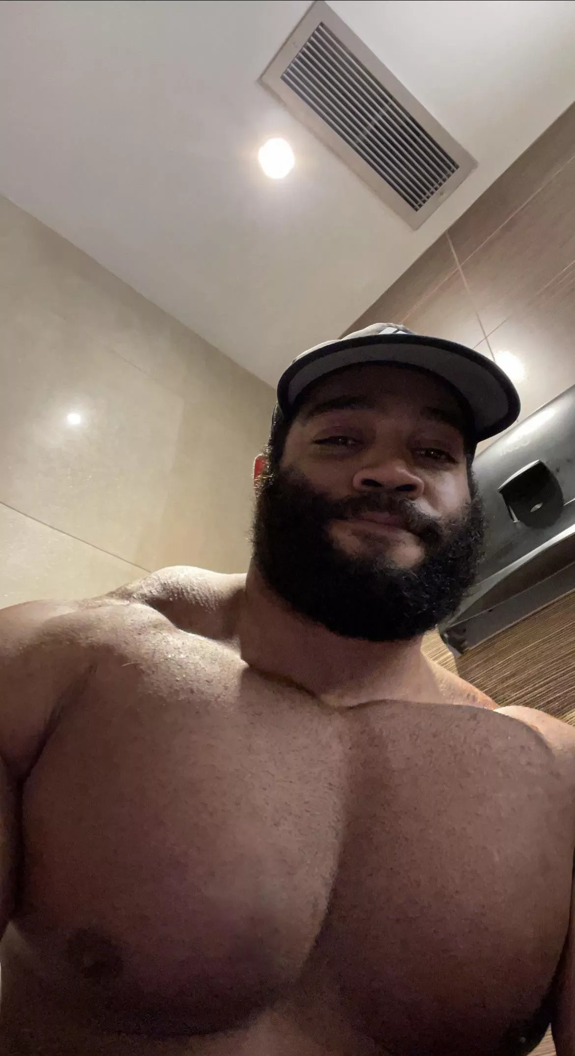 I should be getting ready for bed… buttt I think I’ll turn on the PS5 instead ¯\_(ツ)_/¯