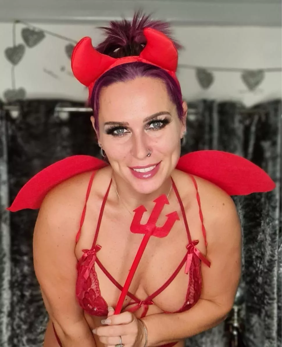 I still feel sexy at 39, maybe a little devilish you can say I still feel sexy at 39, maybe a little devilish you can say