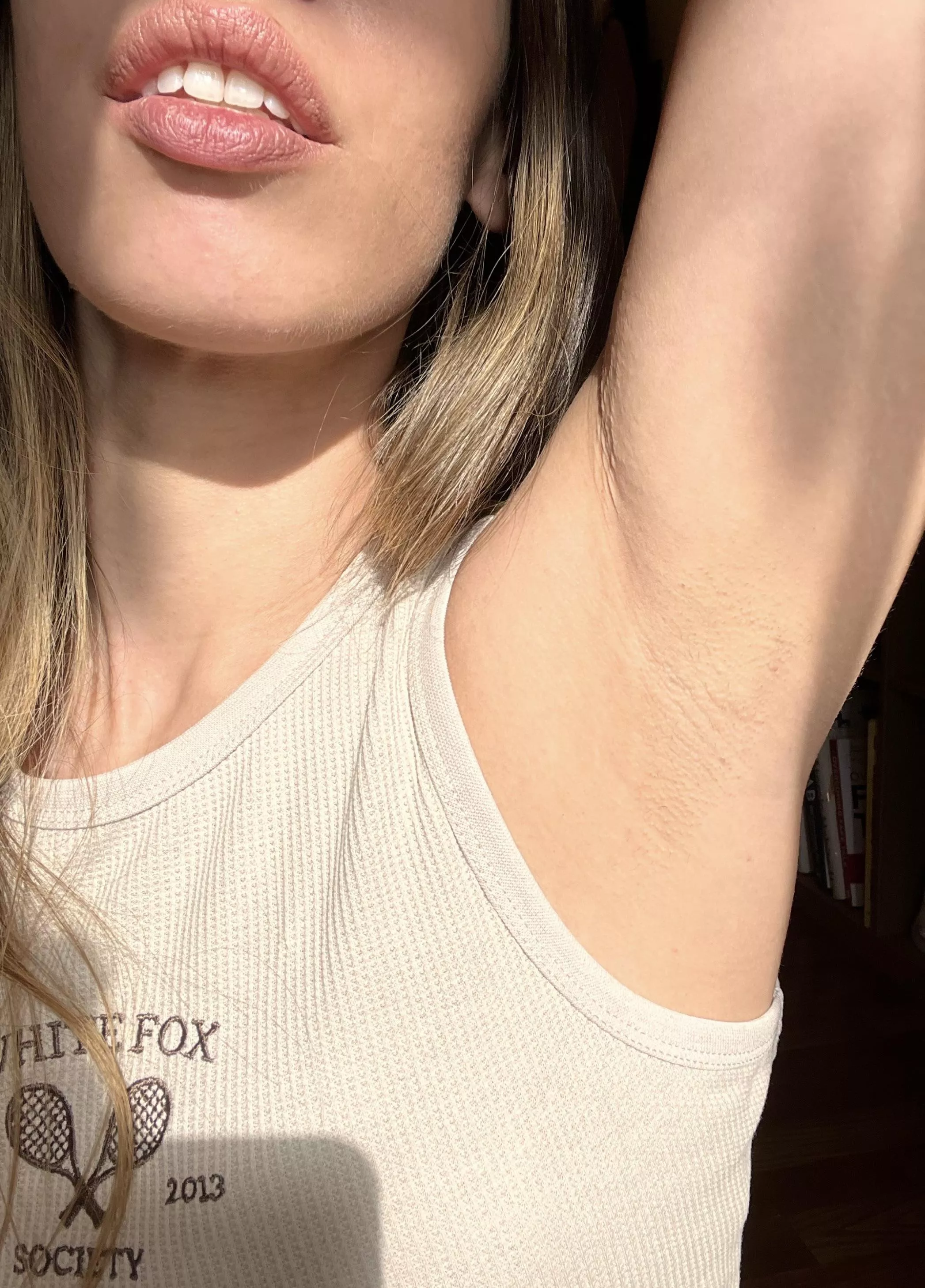 I taste sweet, have a taste. 😏