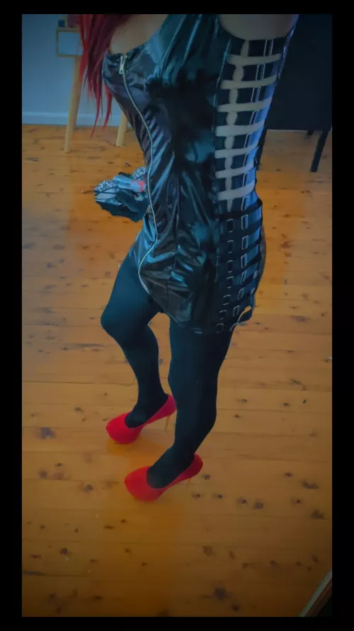 I think I'd prefer it tighter 😈