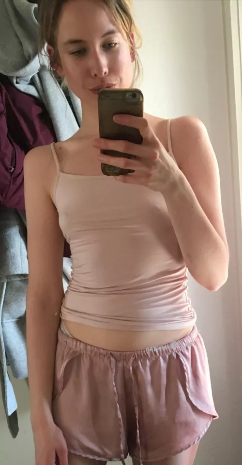 I think the mailman was happy today... 😂