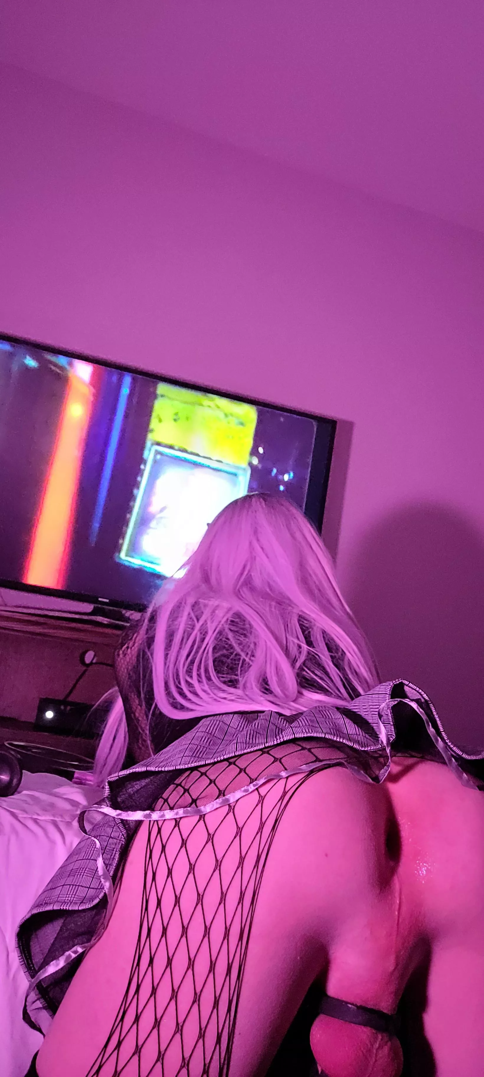 I thought I was the sissy? Theses Grindr guys can't pull through 😒