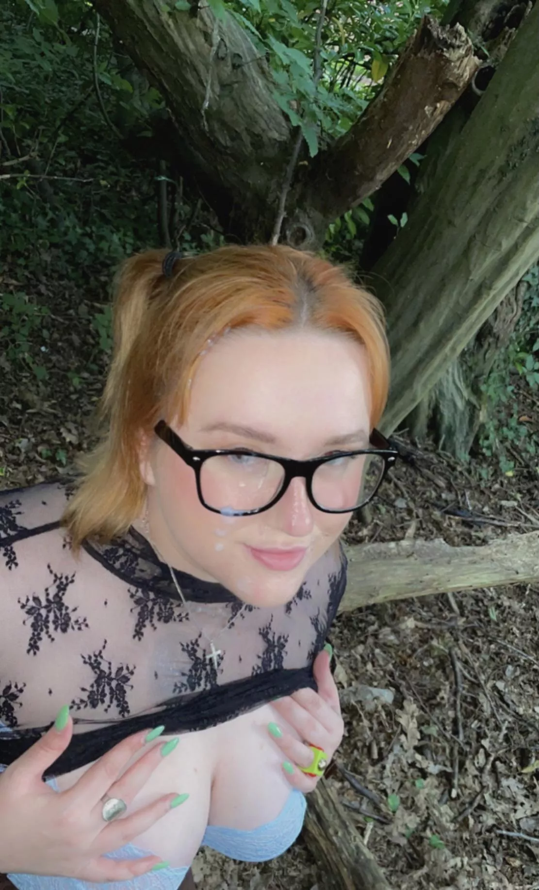 I took a facial in the woods 🤤 I took a facial in the woods 🤤