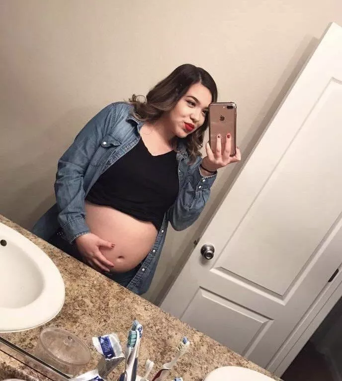 I took that creampie sooo DEEP!! 🥵🥴😈🤰🏻