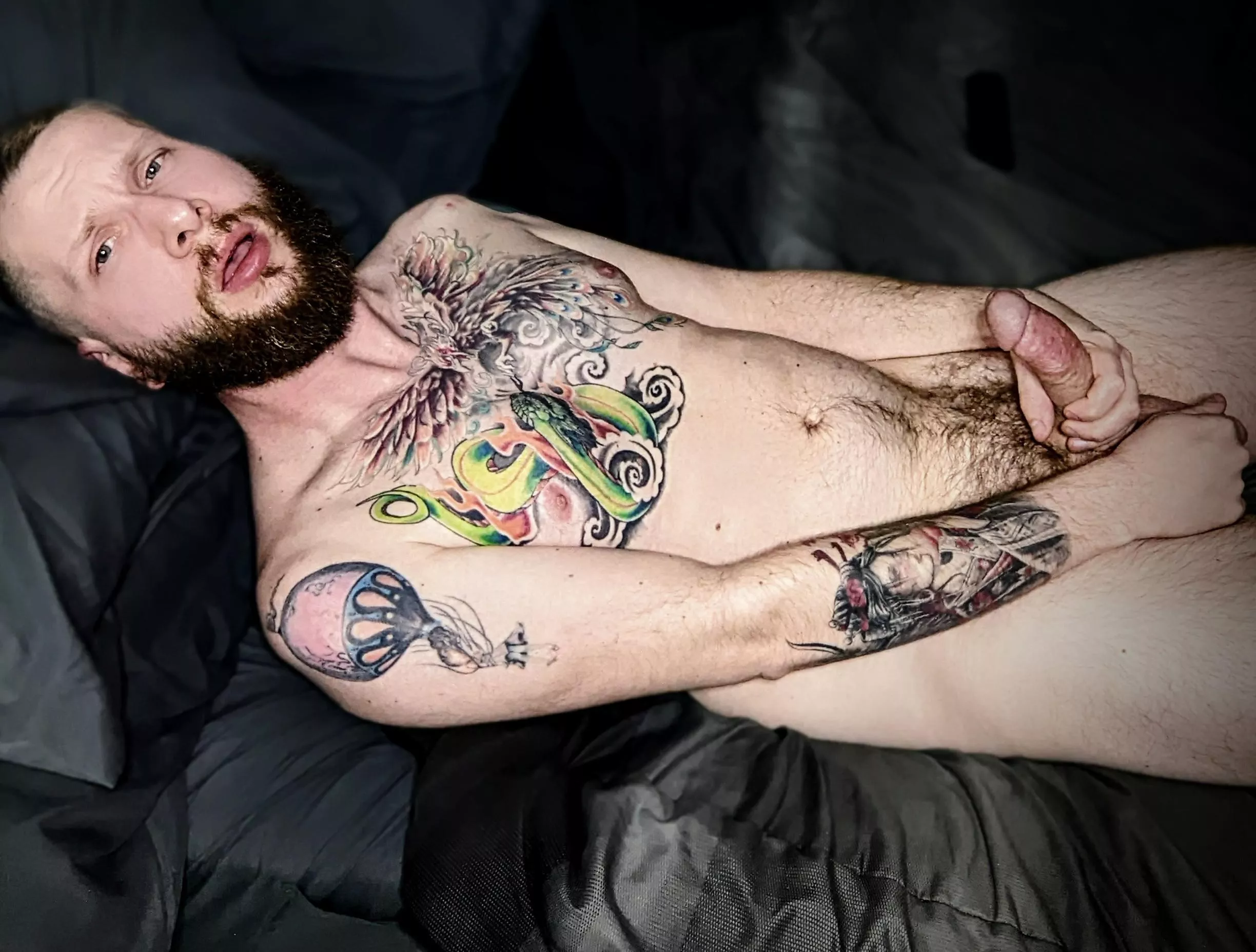 I took this photo seconds before I blew my load. 💦🍆