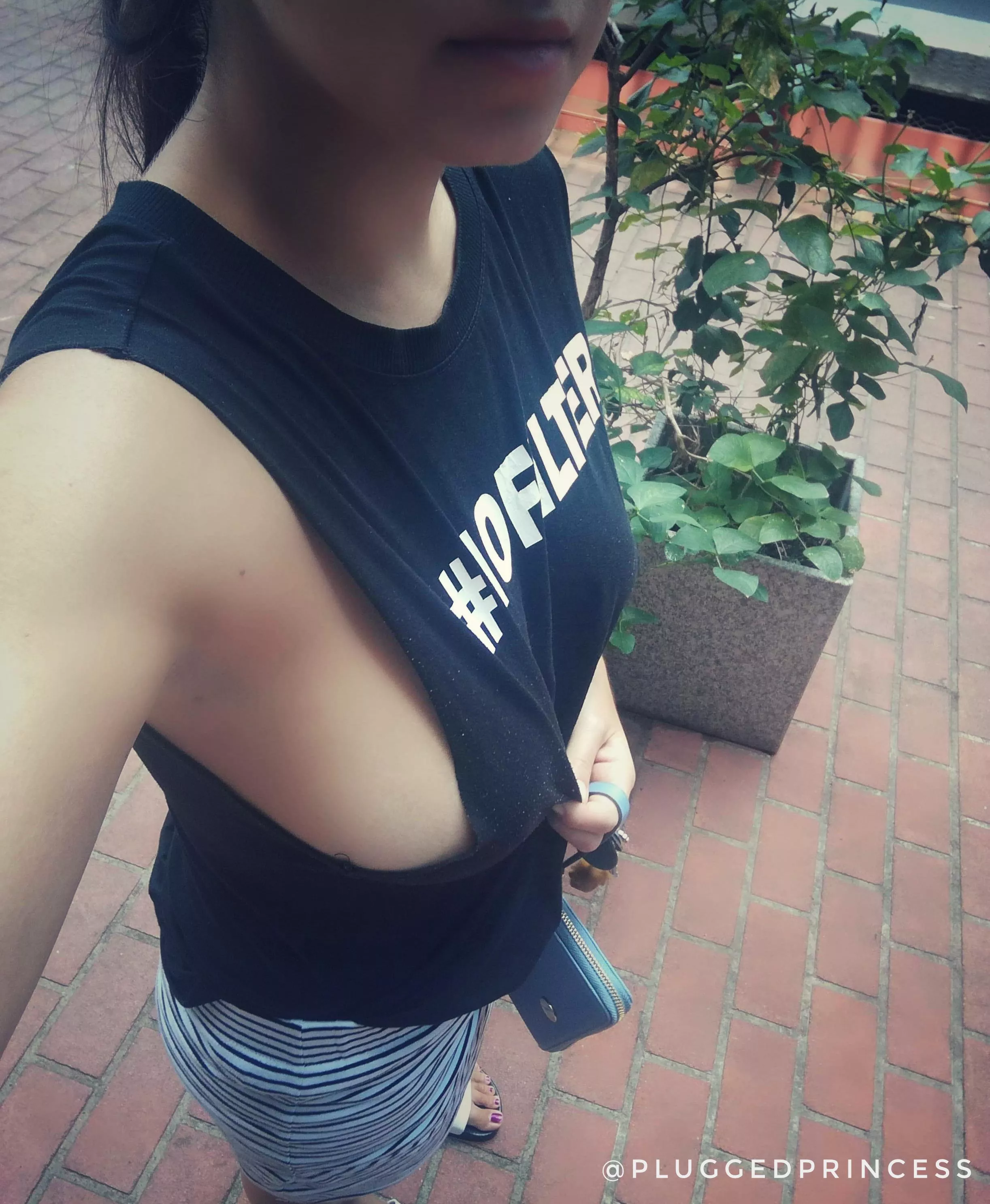 I usually go shopping like this π you wanna join me? I usually go shopping like this π you wanna join me?