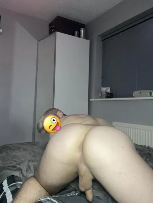 I wanna ride your face 🥵