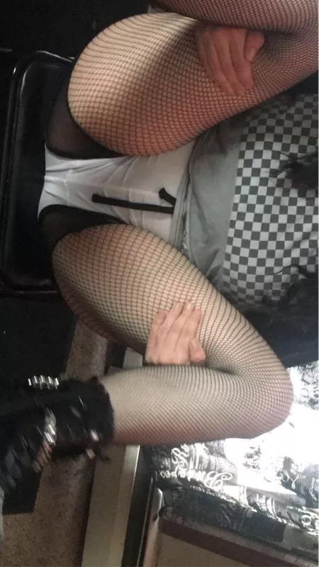I wanna show him how many people wanna fuck me ππ€