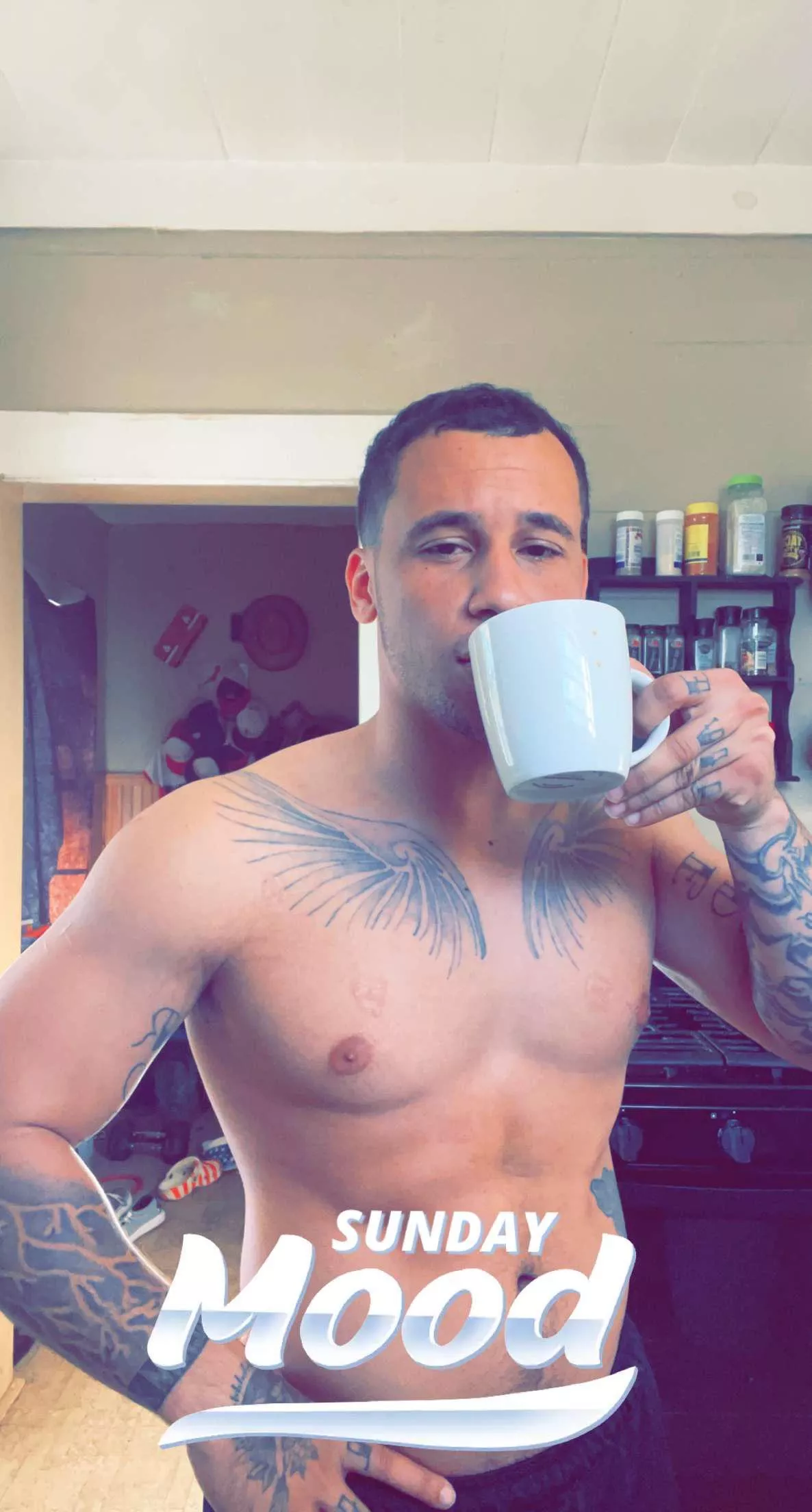 I wanna wake up next to you with some fucking Coffee😋😋