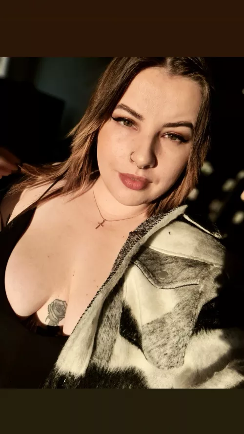 I want a big black man to come rip off my clothes and breed me