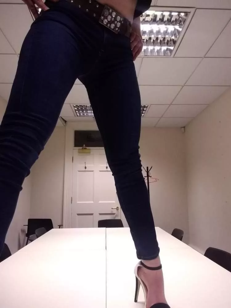 I want my ass and feet worshipped by some middle aged man,what about you guys? What do you dream of