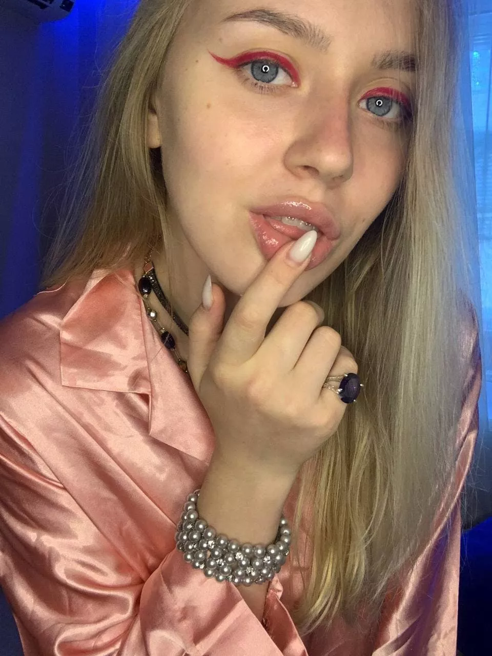 I want to be the bitch you spank every night for bad behavior I want to be the bitch you spank every night for bad behavior