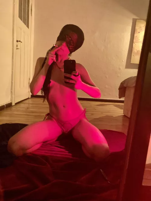 I want to blow smoke on your face 💨