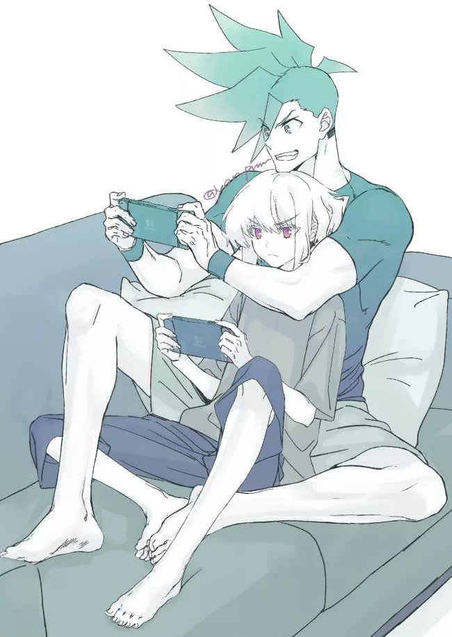 I want to find someone as cute as Lio and play games with him like this