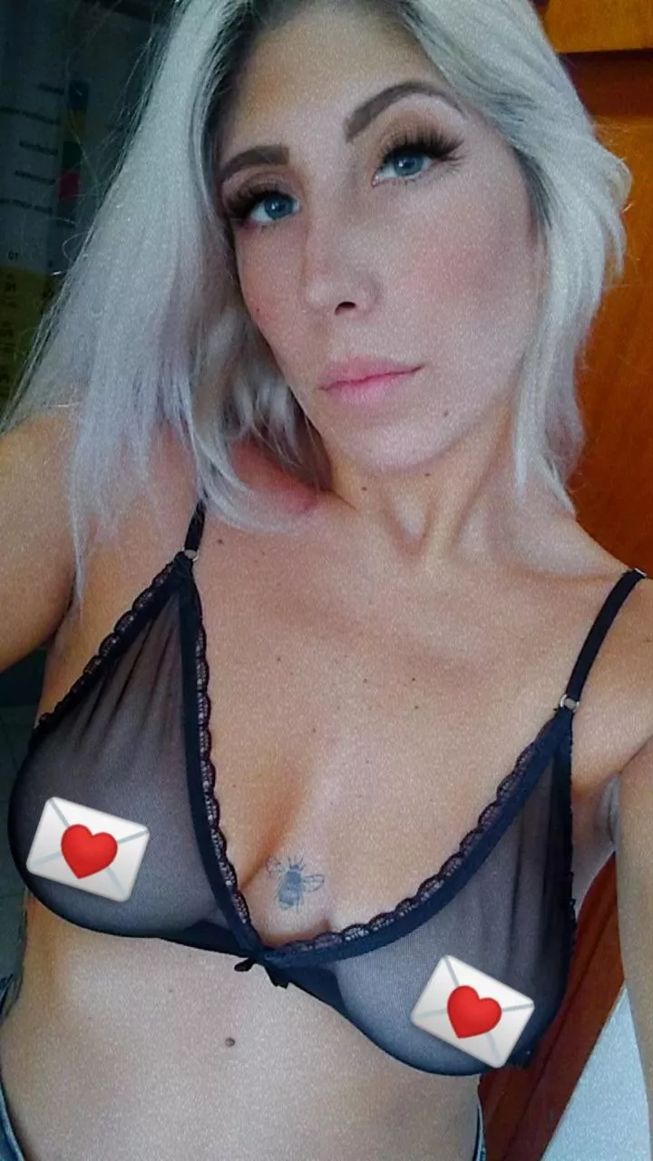 I want to ruin you pathetic little clit. On your knees is where u belong š
 I want to ruin you pathetic little clit. On your knees is where u belong š