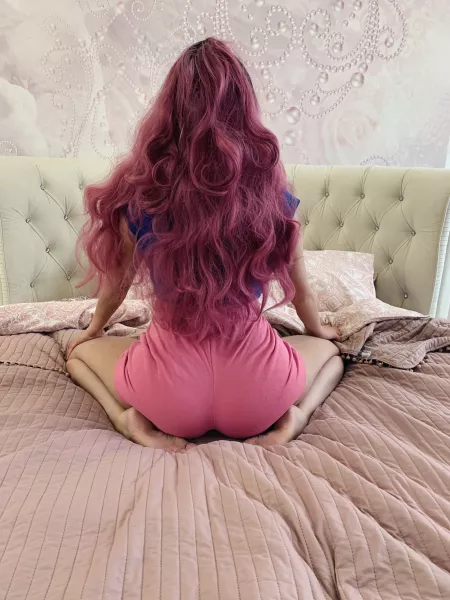 I want to suck you off! You do not mind?🦋 cum inside me😊