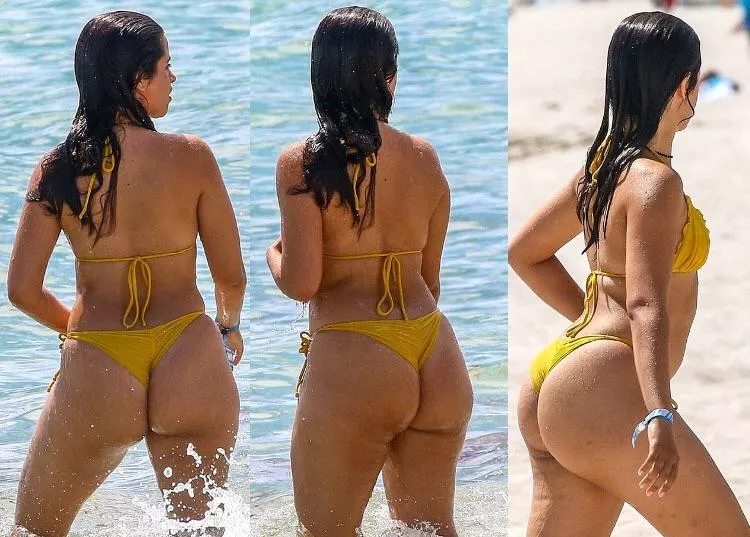 I want to switch between a buds ass and Camila Cabello’s I want to switch between a buds ass and Camila Cabello’s