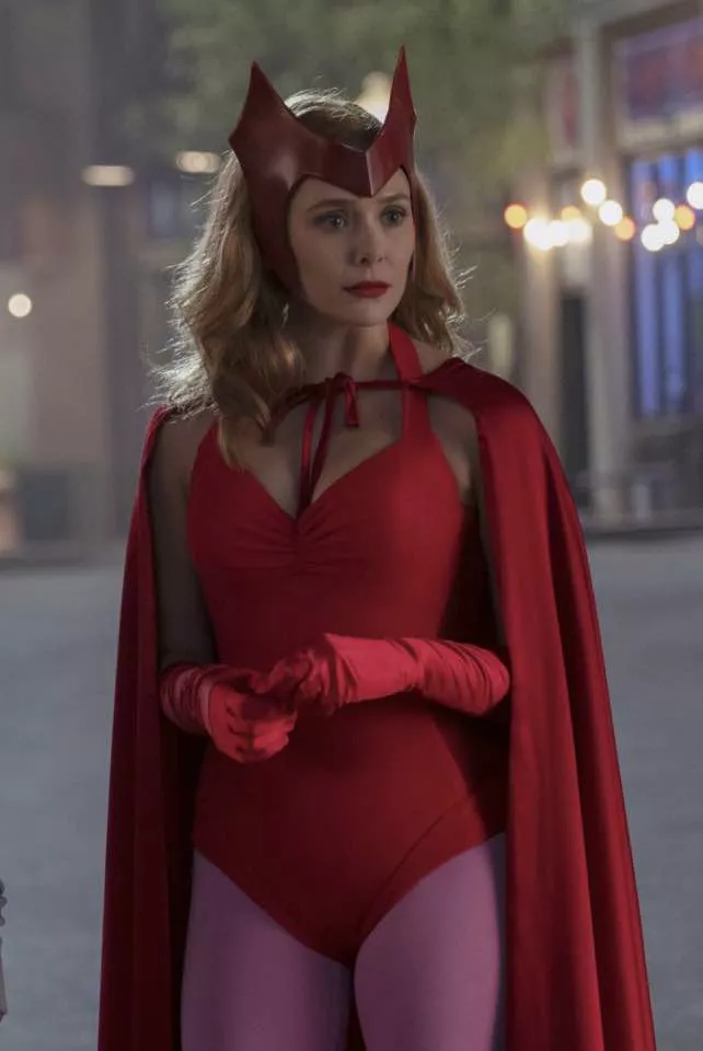 I want to top you while elizabeth olsen watches in surprise