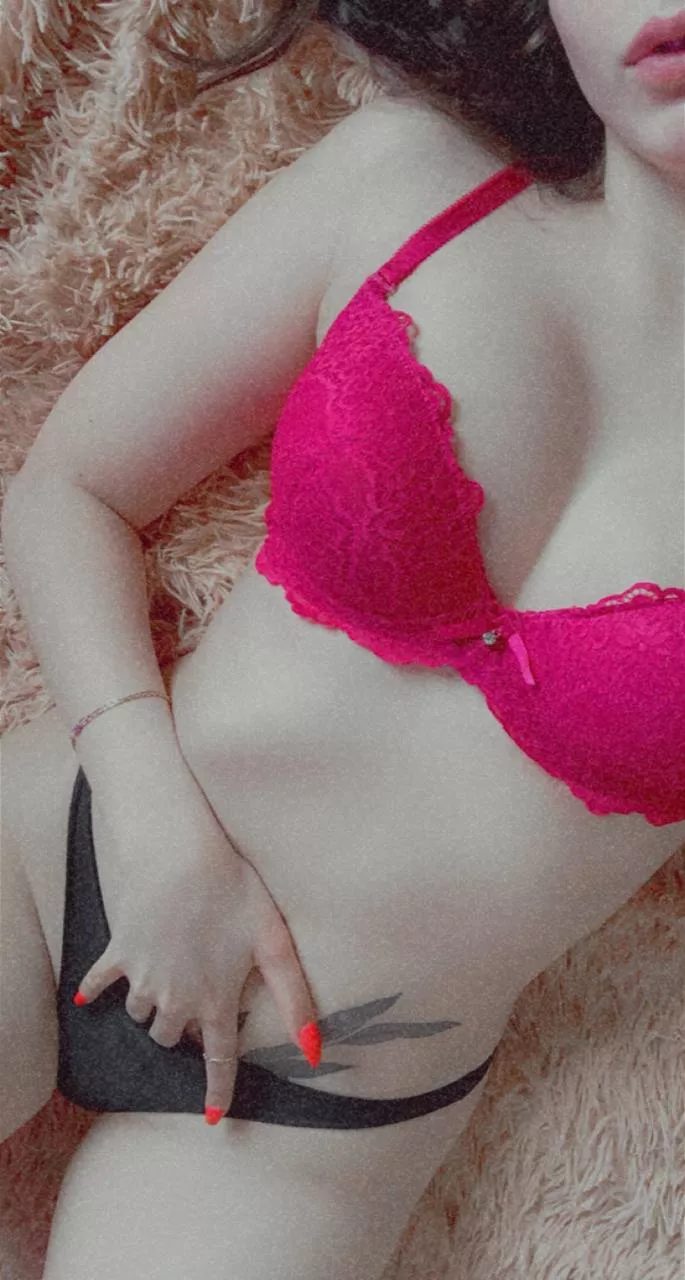 I want you to be with me sooner😋. I want your hard cock in my little lips.🍌💋There - I'm already wet and ready for anything!💦 Link below