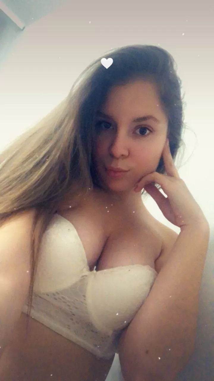 I want you to kiss, lick and bite my buns.πππ
 my firm ass craves your cock.π what will you do with me? πfollow the link in the comments I want you to kiss, lick and bite my buns.πππ
 my firm ass craves your cock.π what will you do with me? πfollow the link in the comments