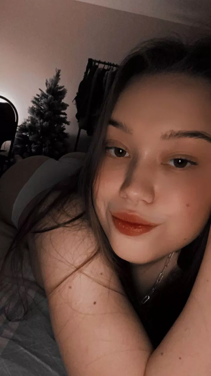 I want your cock on my face