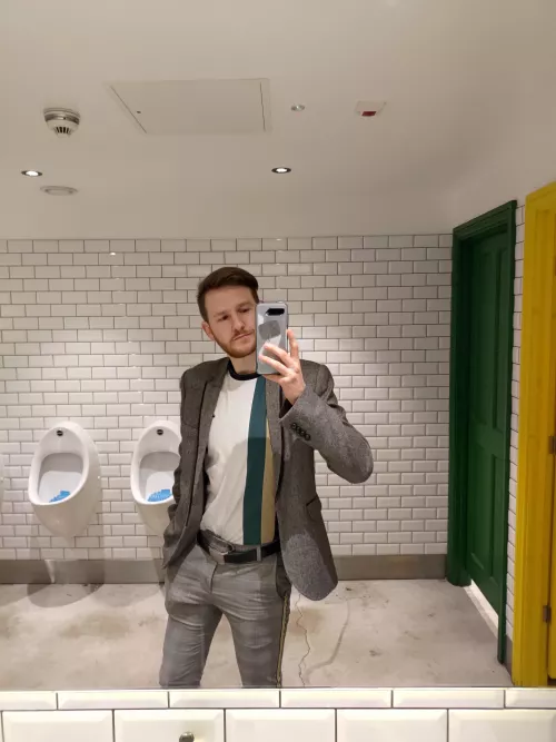 I was a day late for my cake day, sorry. I hope you can all still show me love 🤞🏻