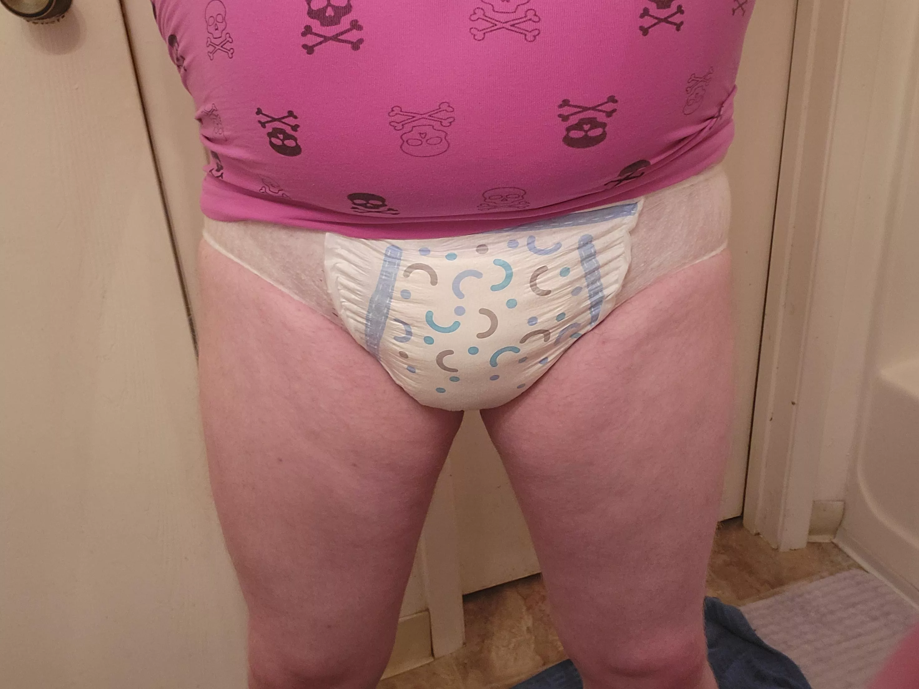 I wet my panties so I had to take a shower and pullup