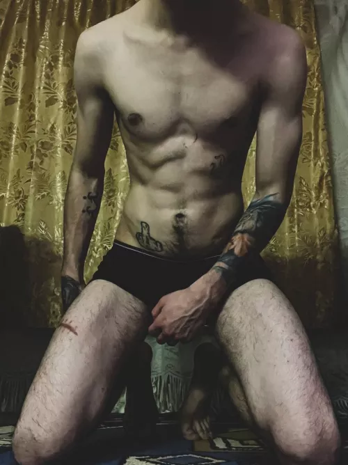 I will kneel before you😏