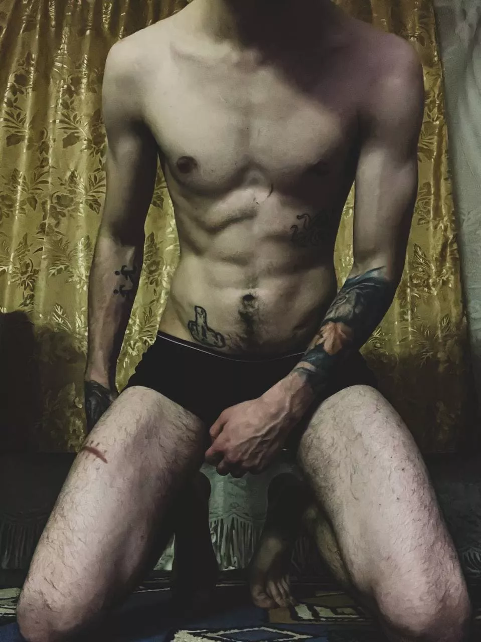 I will kneel before you😏