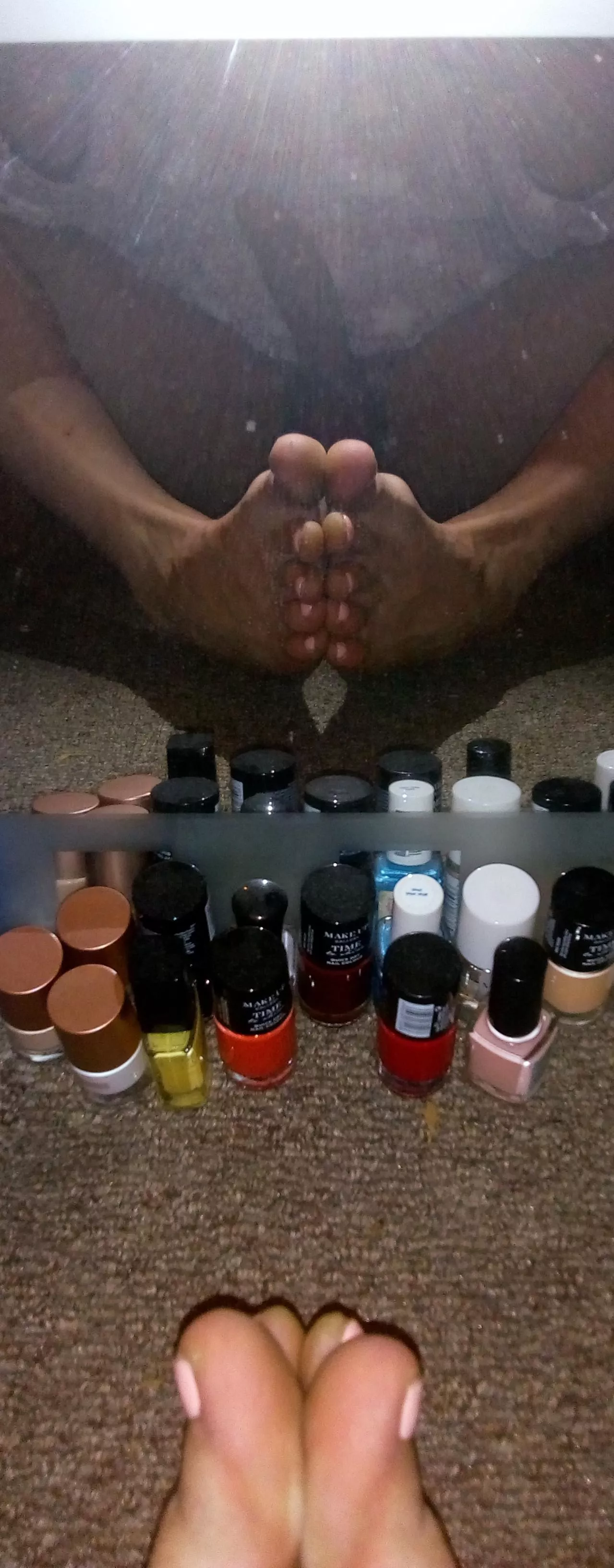 I will let you choose this time 👍🗳️💅♥️👣