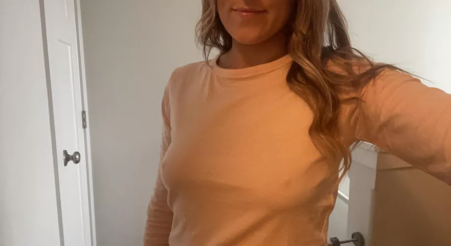 I will never wear a bra in 2022! 😜