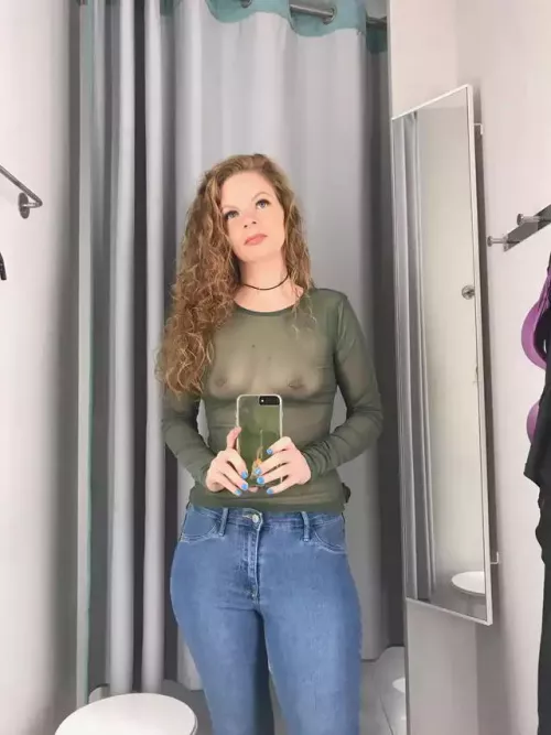 I wish this could be my Sunday Funday outfit…