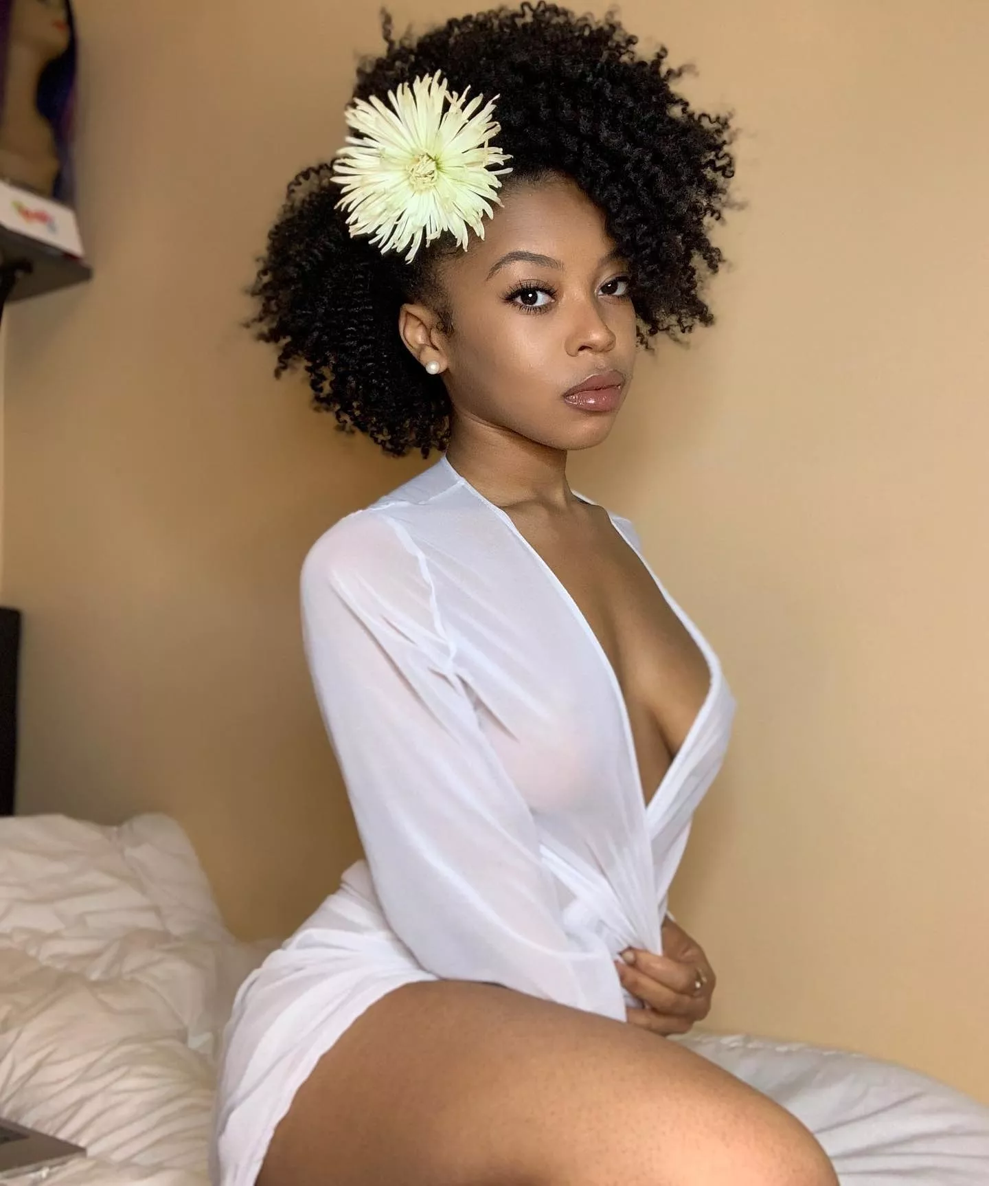 I wonder if she's going to San Francisco?