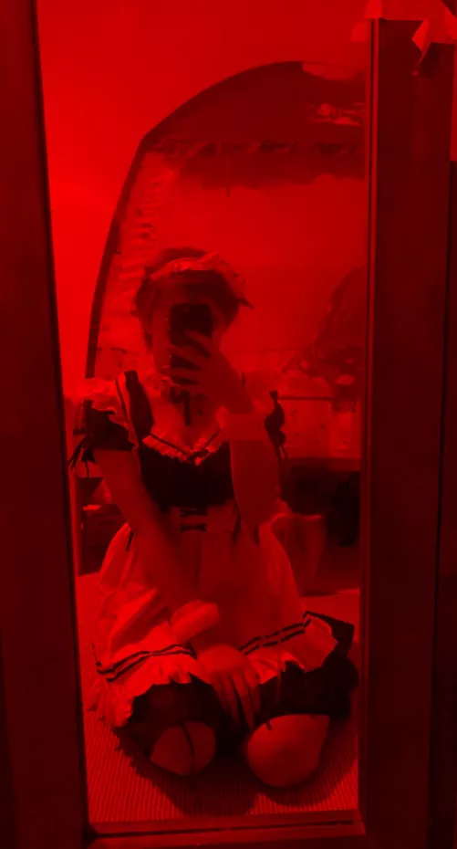 I won’t be posting anymore until next year, but if I like you I might just slip a few more into your dms xx