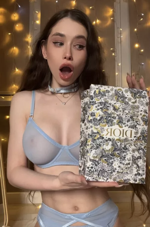 🥰I would like you to lick my nipples🍆😏