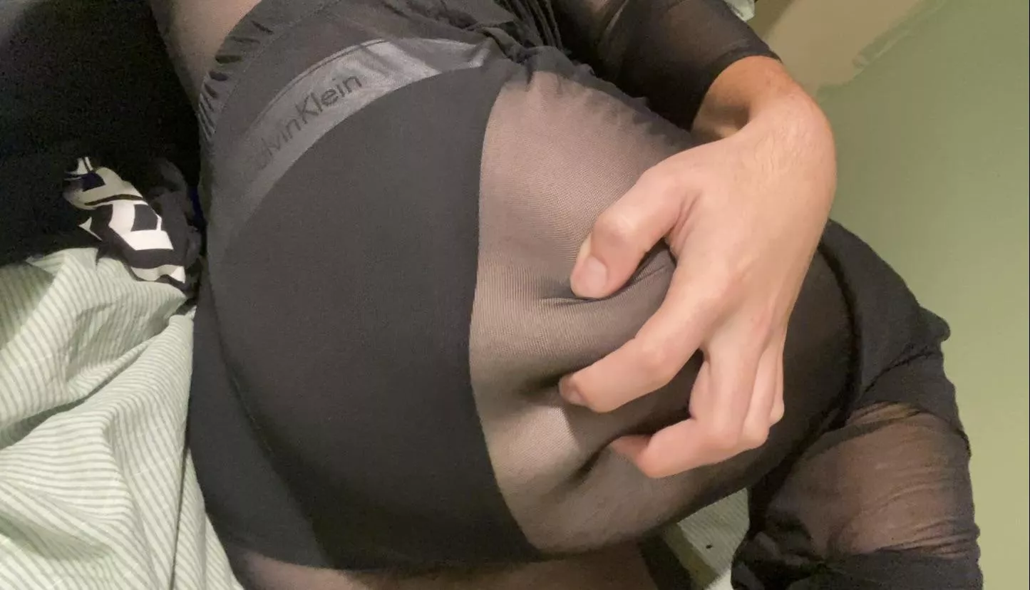 I would love for my booty to be drawn