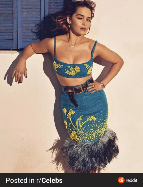 I would love if someone could rp as Emilia Clarke or Angelina Jolie for me?