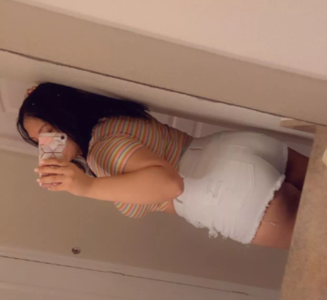 I(20f) would be a very good gift for your husband’s birthday!